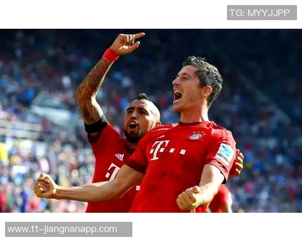 拜仁全力以赴推进16岁后卫基亚拉续约事宜确保未来发展