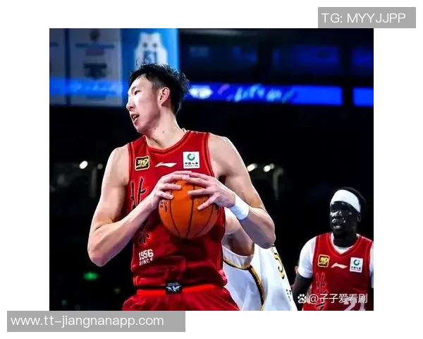 周琦高效表现不到20分钟斩获11分8板展现强大实力